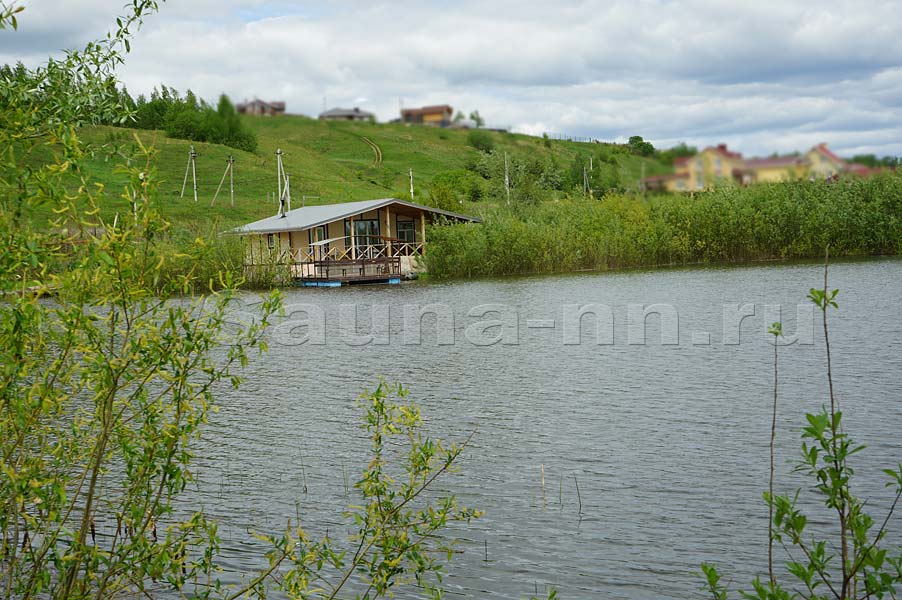 Дом у Озера - база отдыха около д. Ветчак, 25 км от Н.Новгорода. 3 коттеджа с банями на дровах