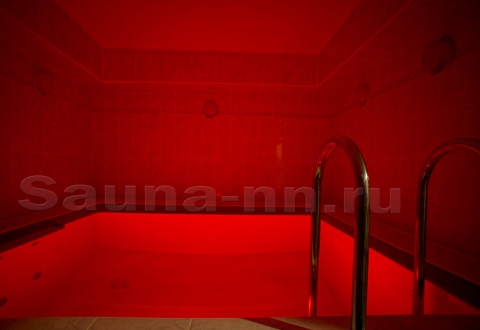 Сауна "на Горького" - номер 1 - бассейн с подогревом, цветной подсветкой и гидромассажем